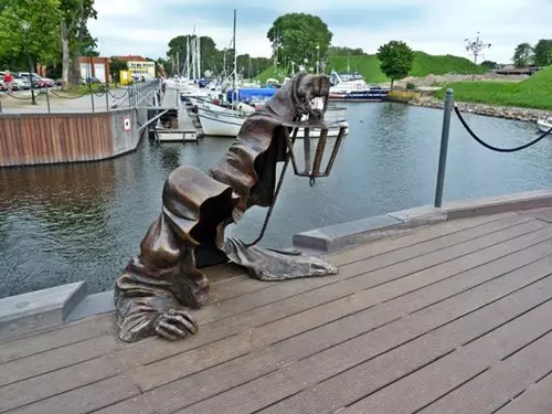 A vil�g leg�rdekesebb szobrai