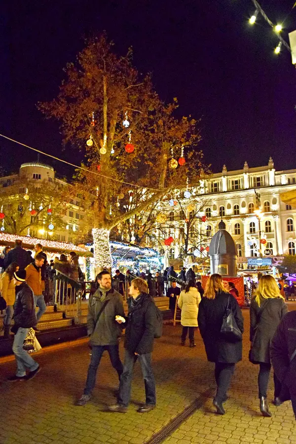 Budapesti kar�csonyi v�s�r