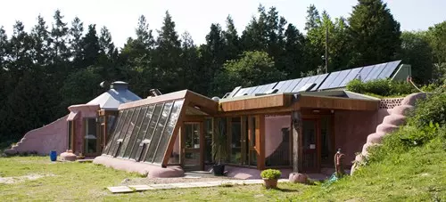 Earthship, f�ldhaj� h�z