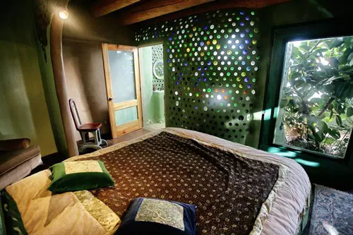 Earthship, f�ldhaj� h�z bel�lr�l