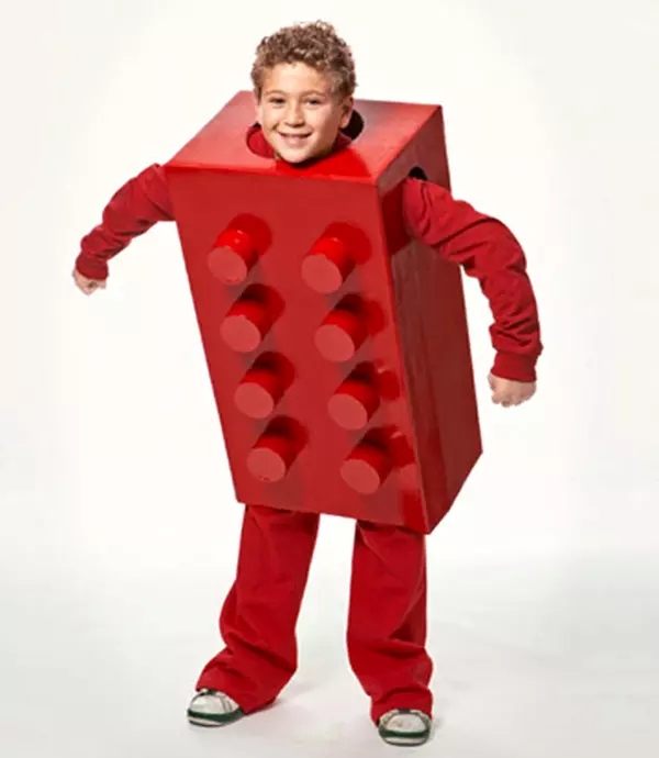 LEGO kocka jelmez