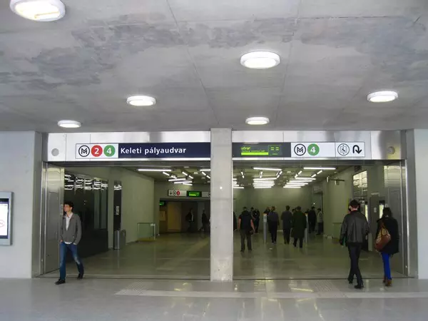 4-es metr�, Keleti p�lyaudvar