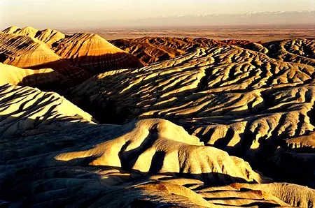 Altyn-Emel, Kazahszt�n legnagyobb nemzeti parkja