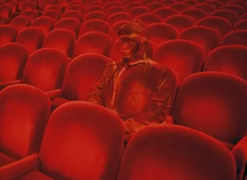 Liu Bolin, a l�thatatlan ember