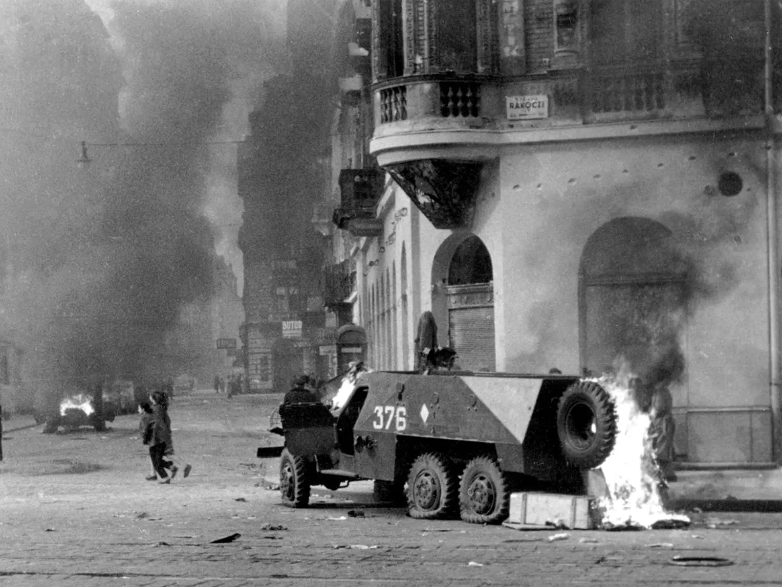 Magyarorsz�g 1956-ra eml�kezik