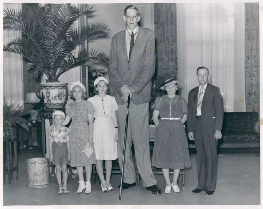 Robert Wadlow Robert Wadlow
