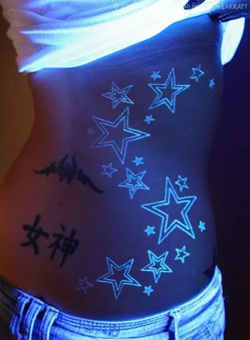 Csillagok UV tetov�l�s